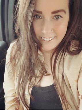 Meet your Posher, Crystal ❤️